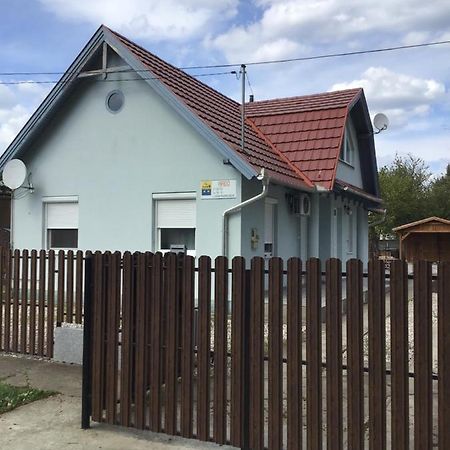 Apartmán 4 Lurko Apartman Uj Hajdúszoboszló Exteriér fotografie