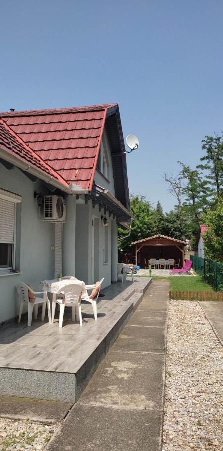 Apartmán 4 Lurko Apartman Uj Hajdúszoboszló Exteriér fotografie